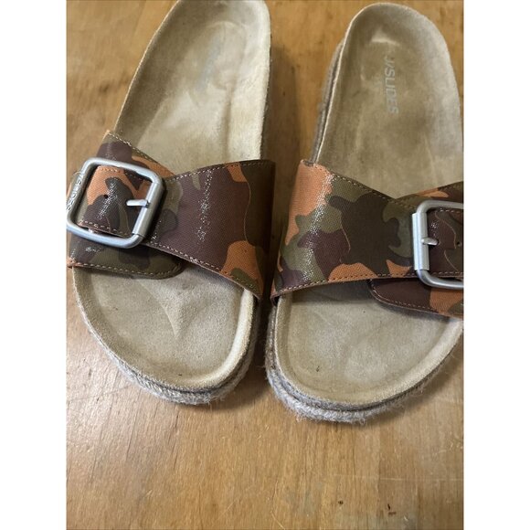 j/slides Womens Sz 9 Slides sandals Camo Buckle Confortable - Picture 3 of 11